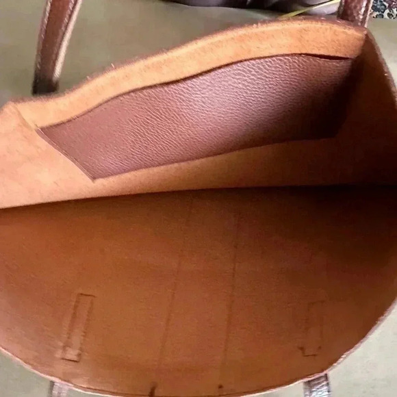 Vegan Pebble Leather Tote Bag Brown Vince Camuto 17 x 12 NWOT - Picture 6 of 9